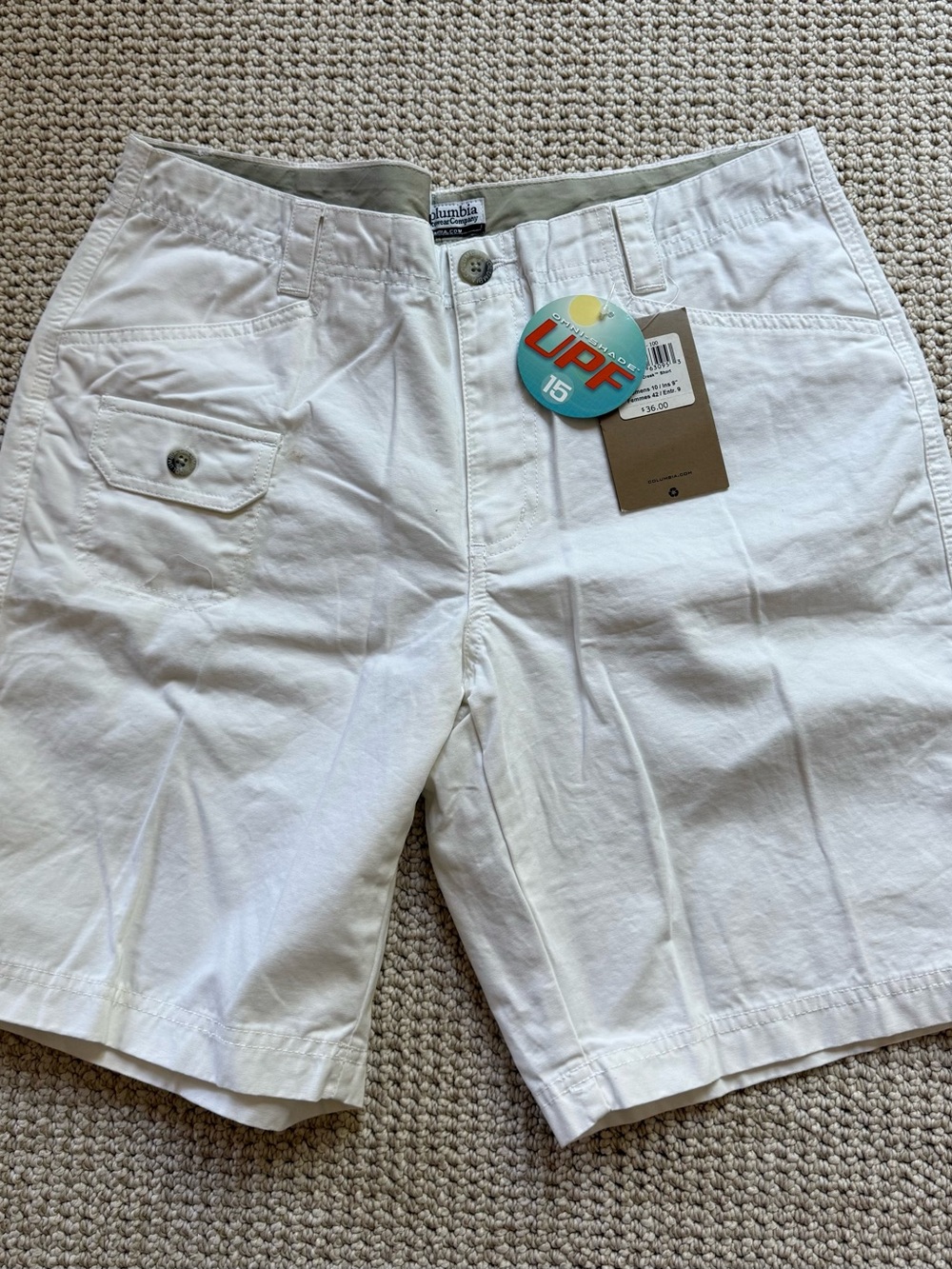 Columbia women’s shorts- white, size 10, NWT